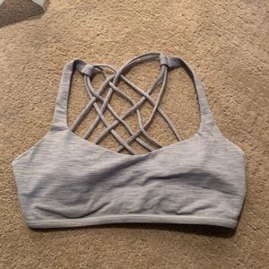 Lululemon sports bra
